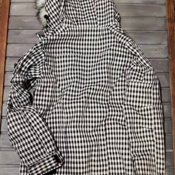 Roxy 5000 Snow Jacket Women M Checkered Fur Hood Long Sleeve Snow Boarding Jacke - Picture 2 of 5